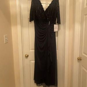 Brand New! Green Betsy and Adam Dress